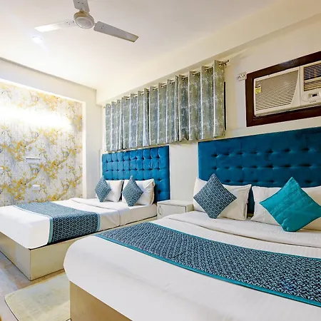 Hotel White Sand Suites At Airport-3